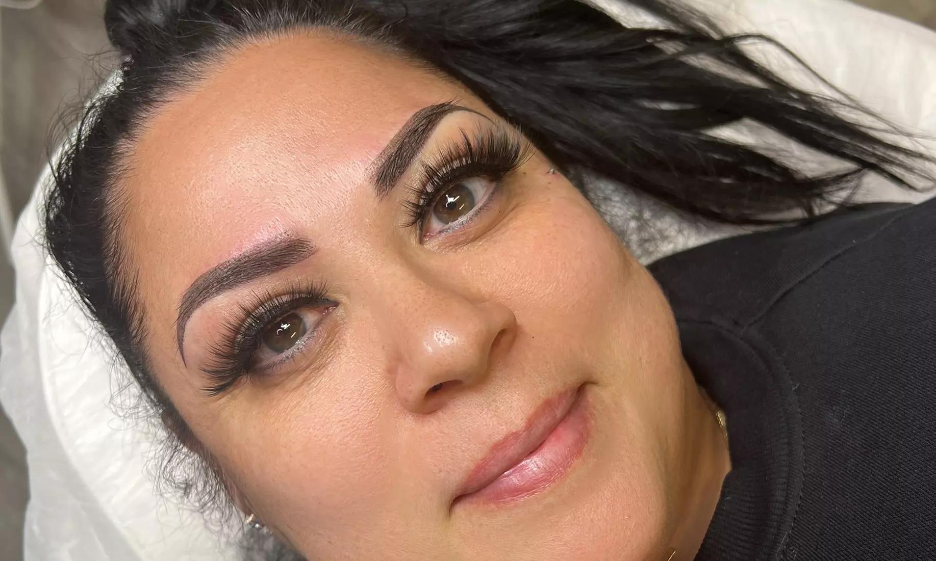 Unlock Flawless Brows Forever: Get Permanent Eyebrow Tattoo Session!