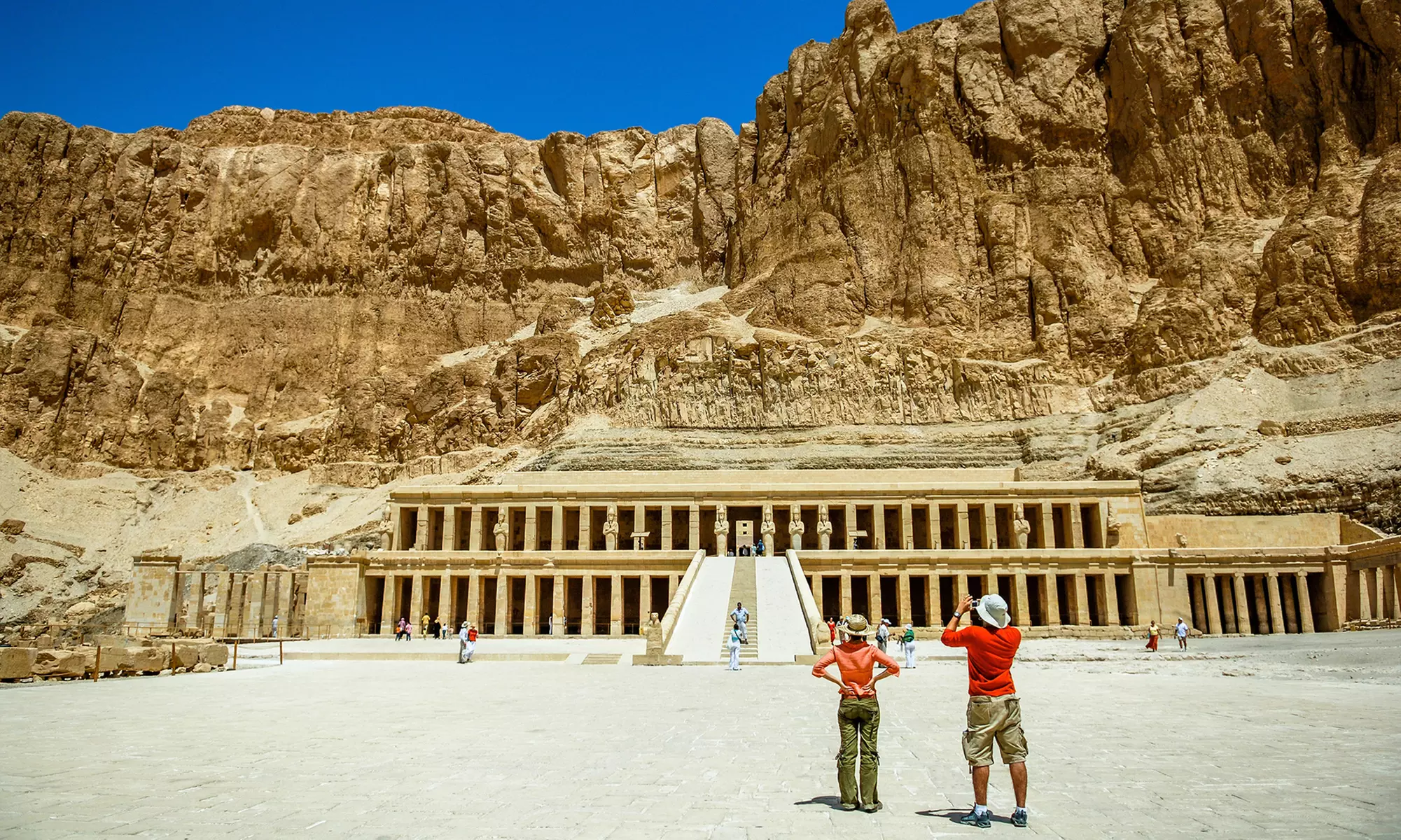 ✈8- or 9-Day Egypt Tour with Hotels and Air from Encounters Travel