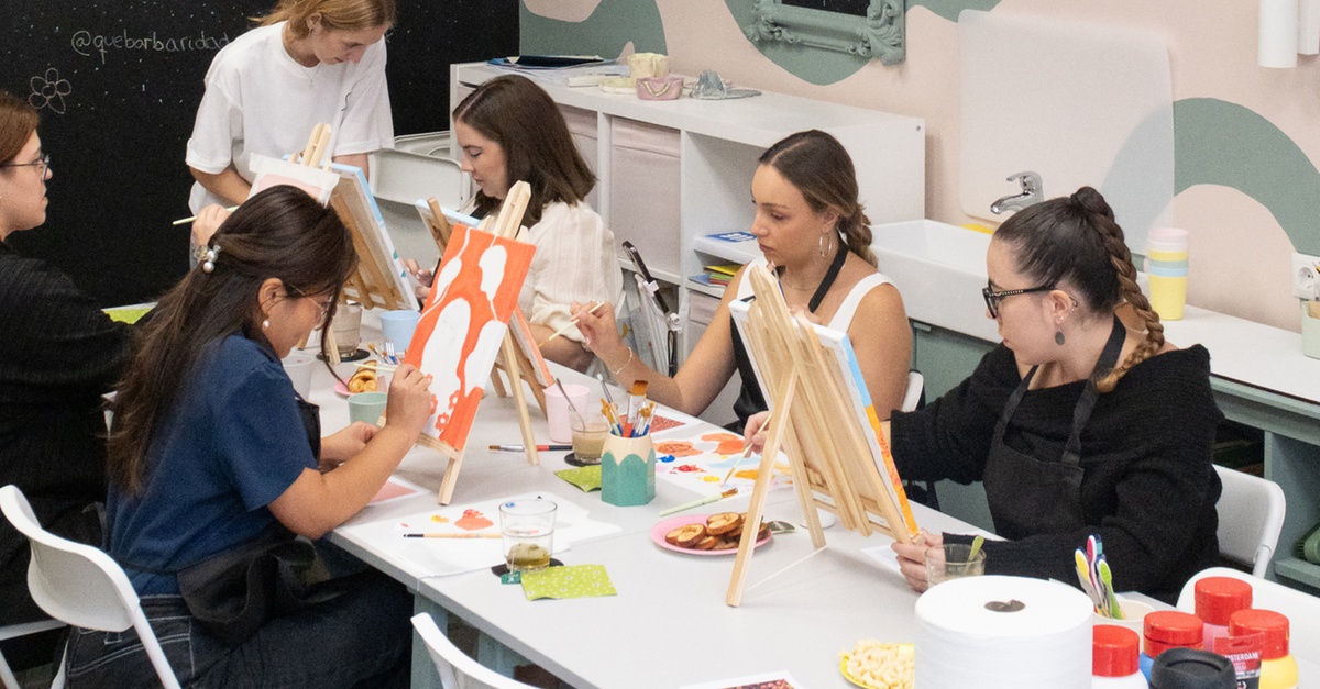 Taller de pintura, diseño de tote bag o maquillaje en Madrid