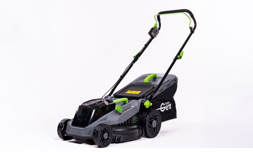 Image 3: AeroTek Lawn Mowers - 3 Models - Including Cordless