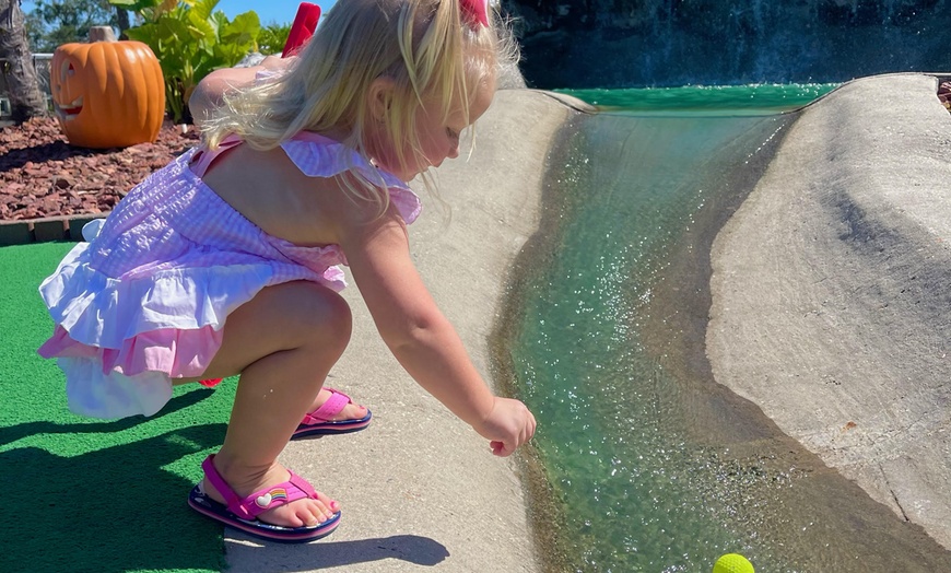 Image 5: Swing into Fun: 18-Hole Round of Mini Golf with Sodas and Ice Cream
