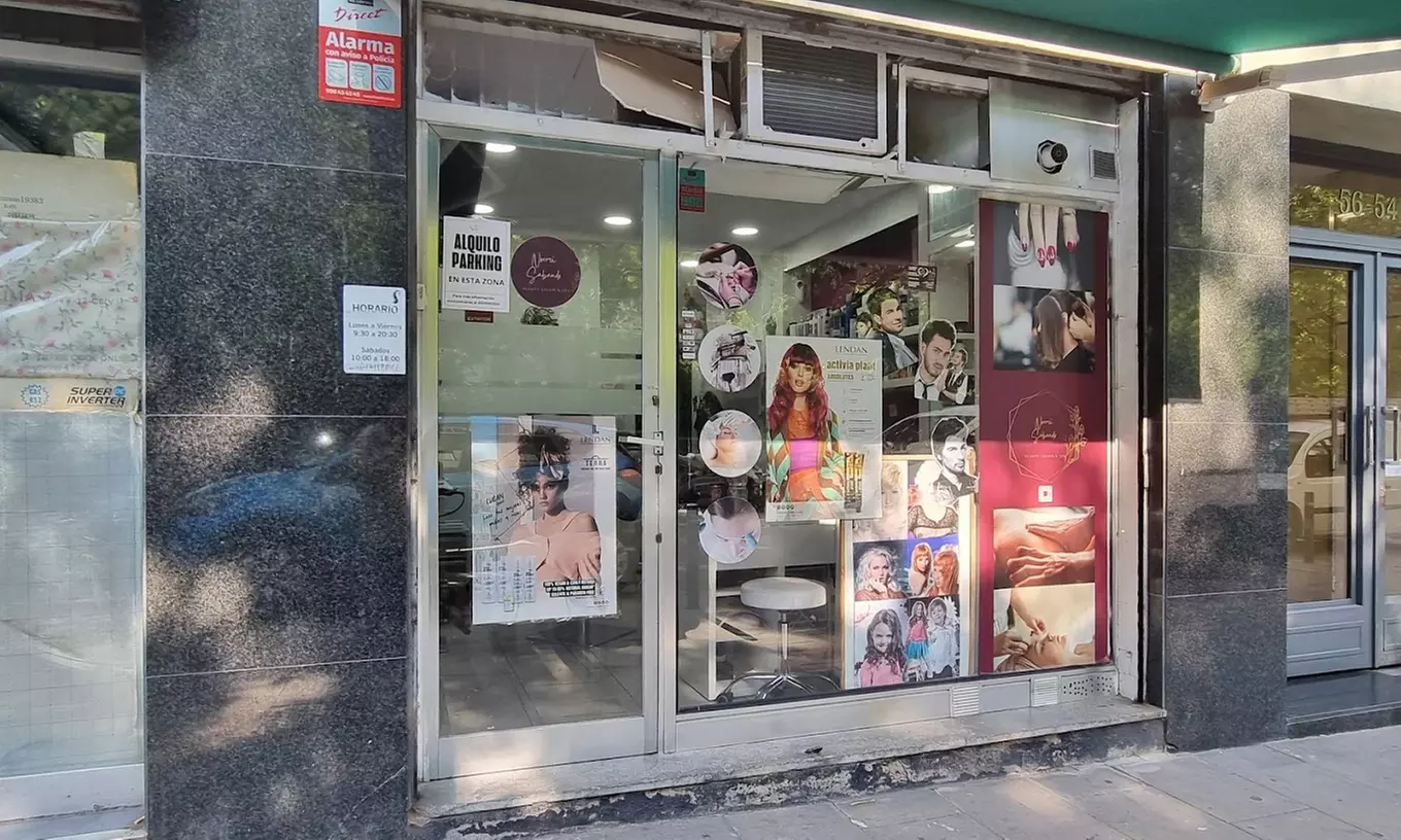 Sesión de peluquería con lavado, corte y opción a tinte o mechas