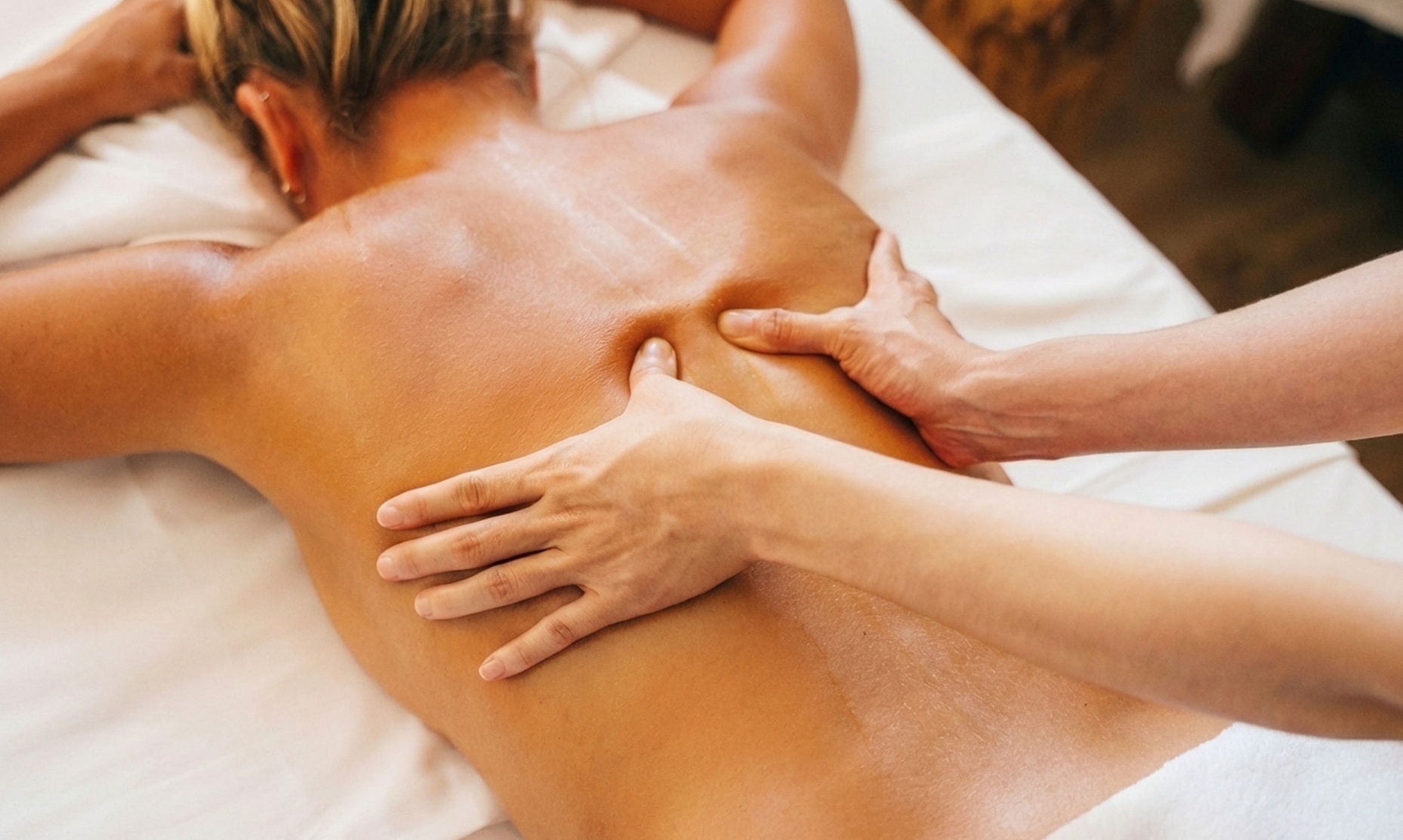 Masaje de hasta 75 minutos para 1 persona a elegir entre 6 tipos