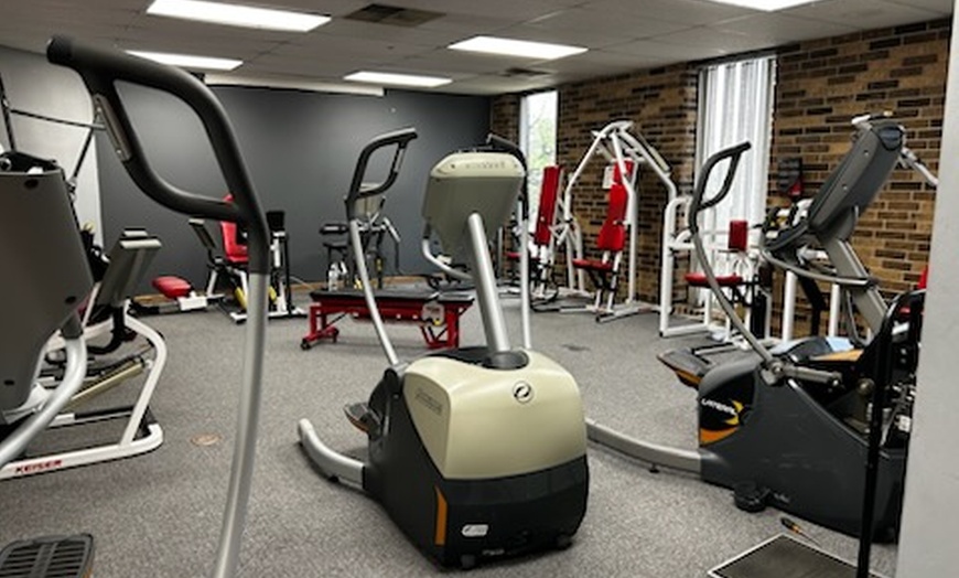 Image 4: Revitalize with 60 or 90-Minutes Therapeutic or Hot Stone Massage