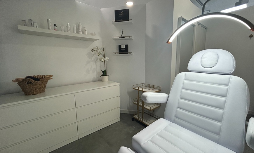 Image 5: Micropigmentación de cejas o labios o eliminación de micropigmentación