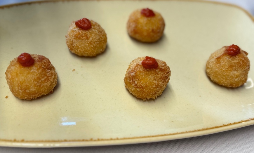 Image 3: NYE Fireworks - County Hall Exclusive Views & Premium Party