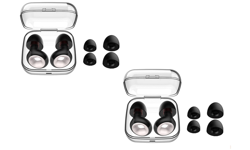 Image 5: Two Pairs of Soft Silicone Ear Plugs