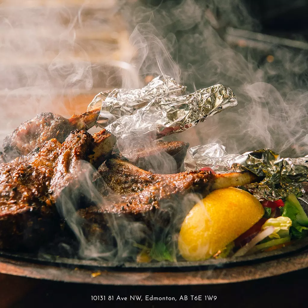 Delicious Deals: 20.00 or 40.00 CAD Coupon or Buffet for 2 or 4 People