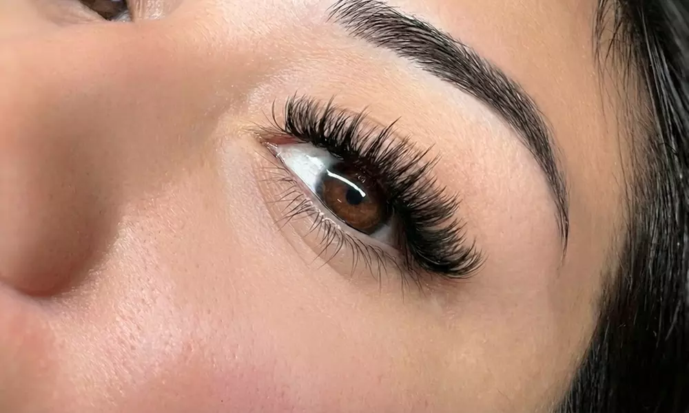 Transform Your Look with Hybrid Full Set – Volume and Classic Lashes