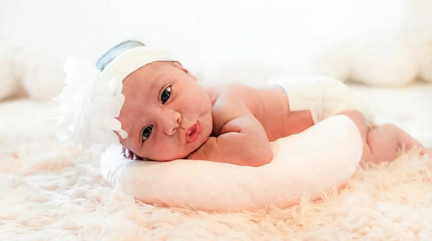 Professional Photography Sessions for Every Occasion - Family, Couples