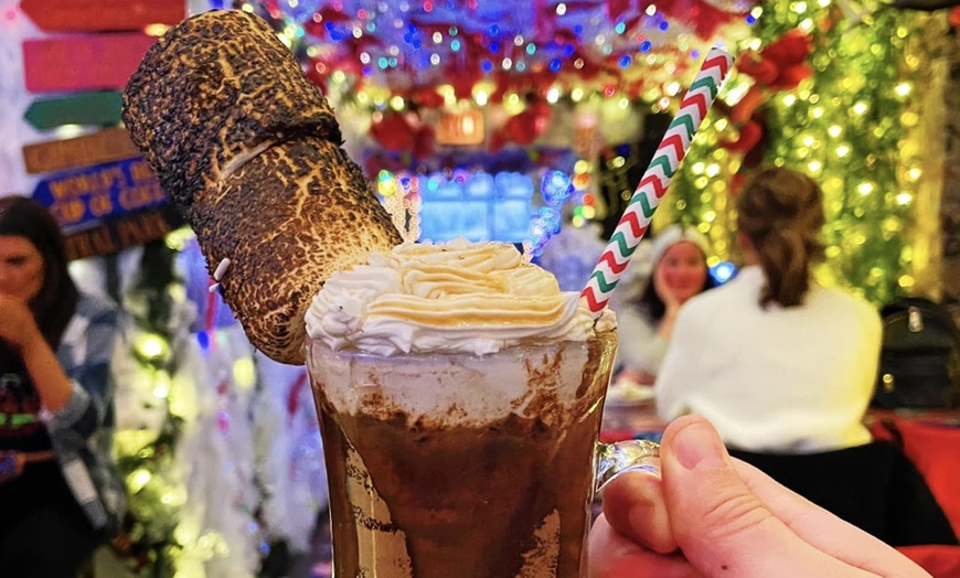 Image 9: Holiday Pop-Up Bar Crawl to Christkindlmarket - Wrigleyville or River North