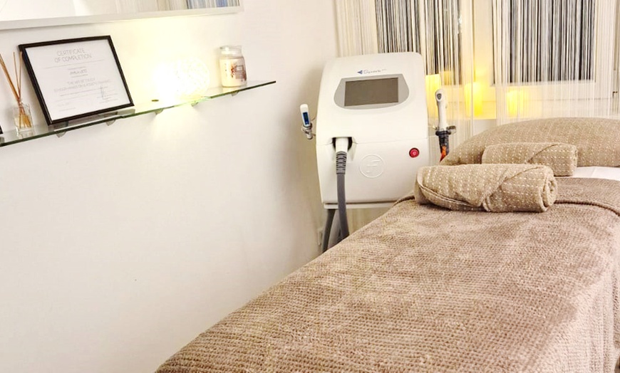 Image 2: Langanhaltende Diodenlaser-Haarentfernung an Zone nach Wahl für 1 Dame