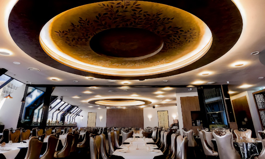 Image 2: Enjoy Beer & Bites Indian Dining Experience for 1, 2 or 4 People