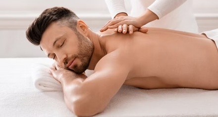 80-Minutes Full Body Combo include 45Mins Relax Essential Oil and Body Scrub and 35Mins Sauna - Acu Spa