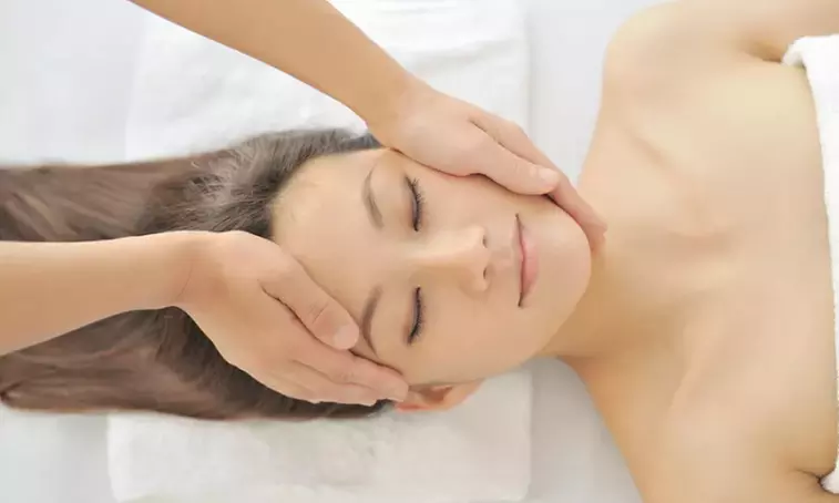 Soin modelage Kobido/Shiatsu ou soin visage biologique pour 1 p avec Sabaï Tiaï Beauty - Primary Image