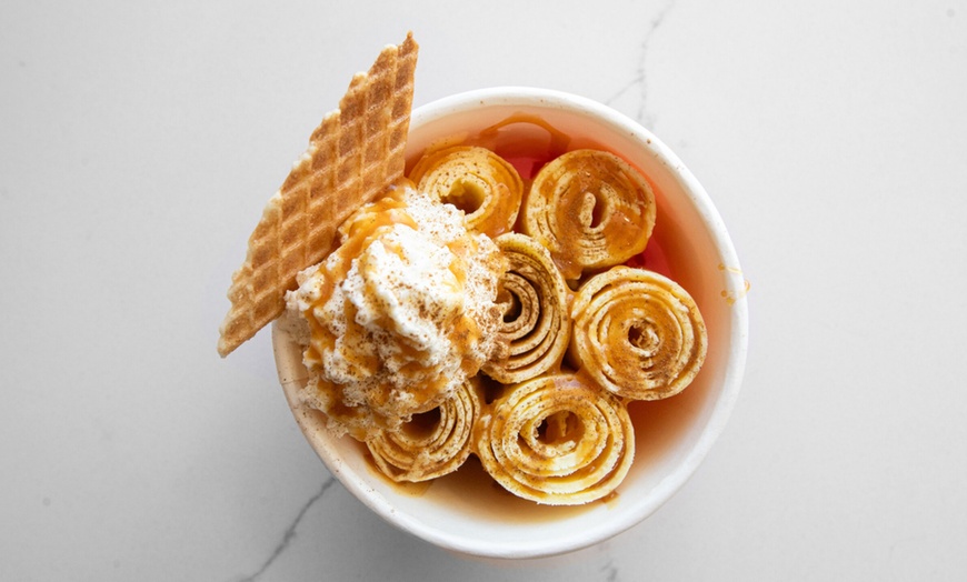Image 8: Rolled Ice Cream Cups for One or Two People