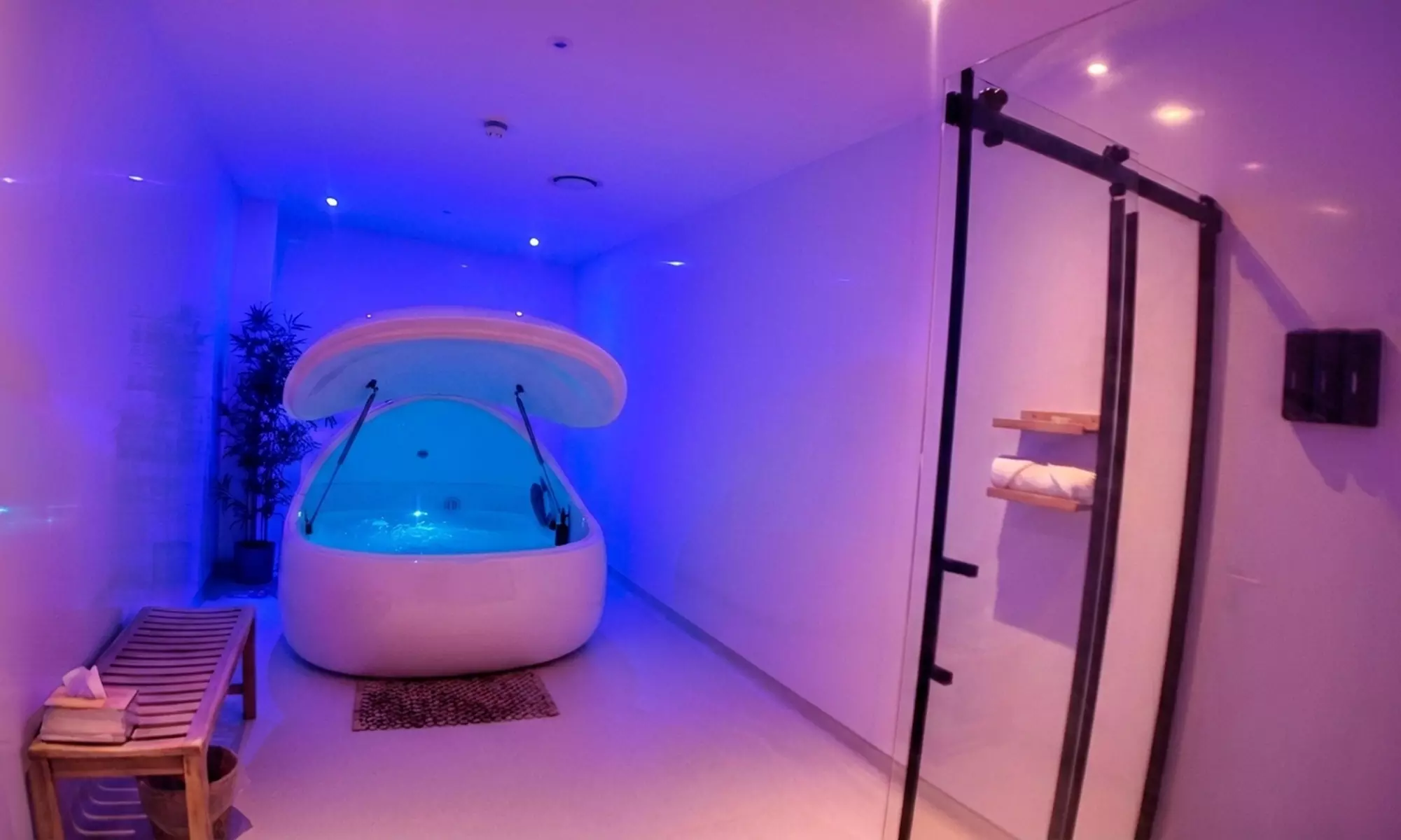 Deep Relaxation & Revitalise with Float & Light Therapy Massages