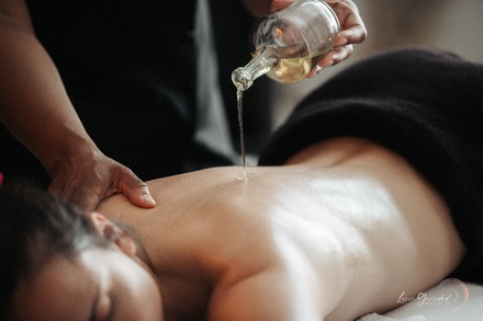 Formule bien-être avec massage de 30min au choix entre dos, jambes ou pieds ET 45min de sauna japonais