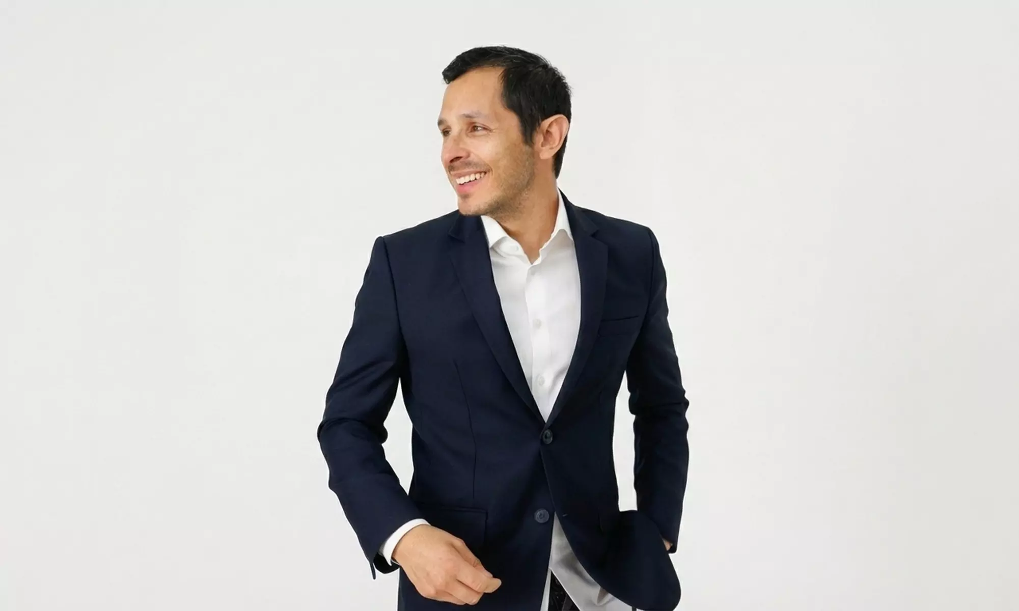 Sesión fotográfica profesional para 1 persona realizada en estudio