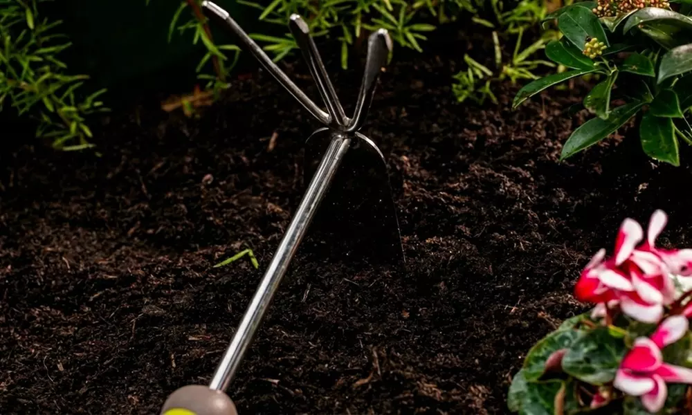 5-Piece Garden Hand Tool Set - Stainless Steel with Soft Grip Handles