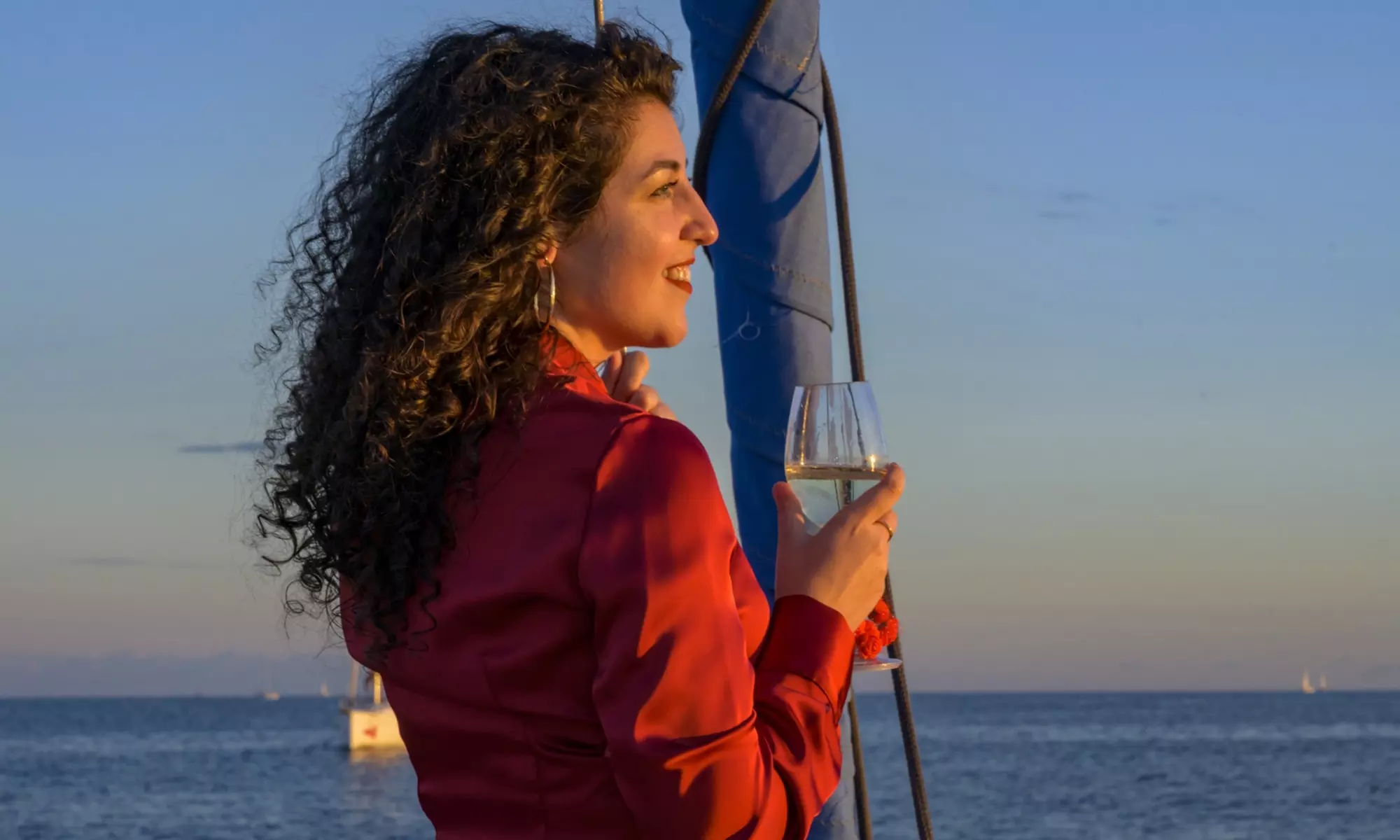 Paseo en velero en grupo o privado con bebidas y picoteo para 1-4 pax.