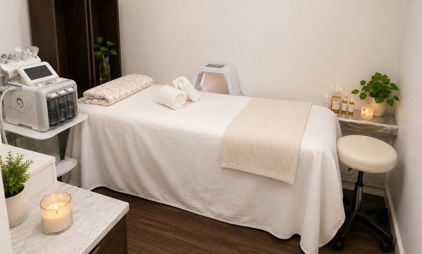Image 2: Keratin Treatments & Hair Straightening