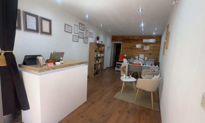 Image 2: Rituel japonais de massage bien-être du cuir chevelu