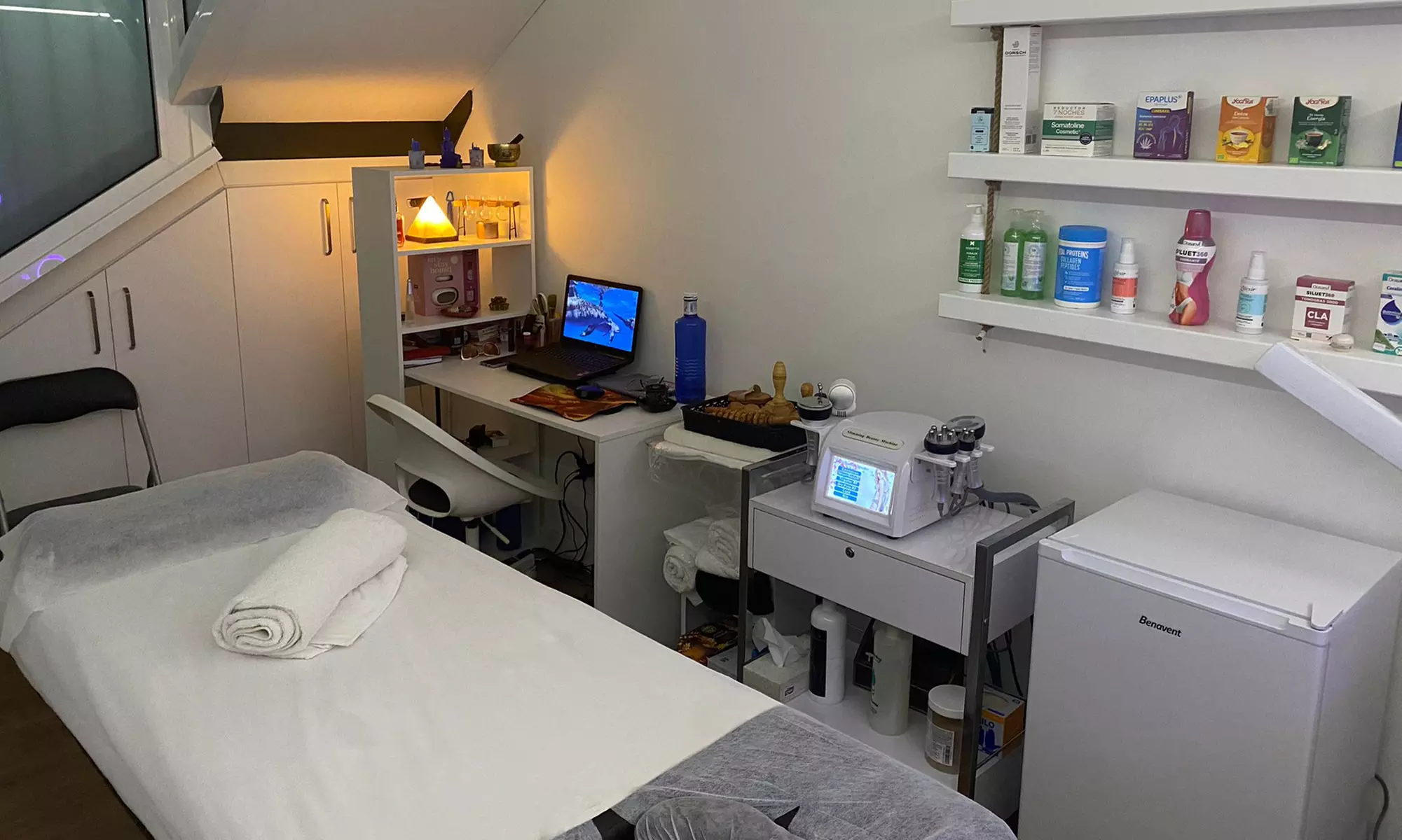 1 o 2 sesiones de Dermapen facial con opción a radiofrecuencia y mascarilla de colágeno, ahorra hasta un 54% - Image 3