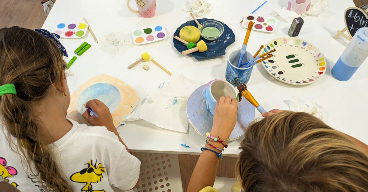 Taller de pintura en cerámica para una o dos personas en Barcelona