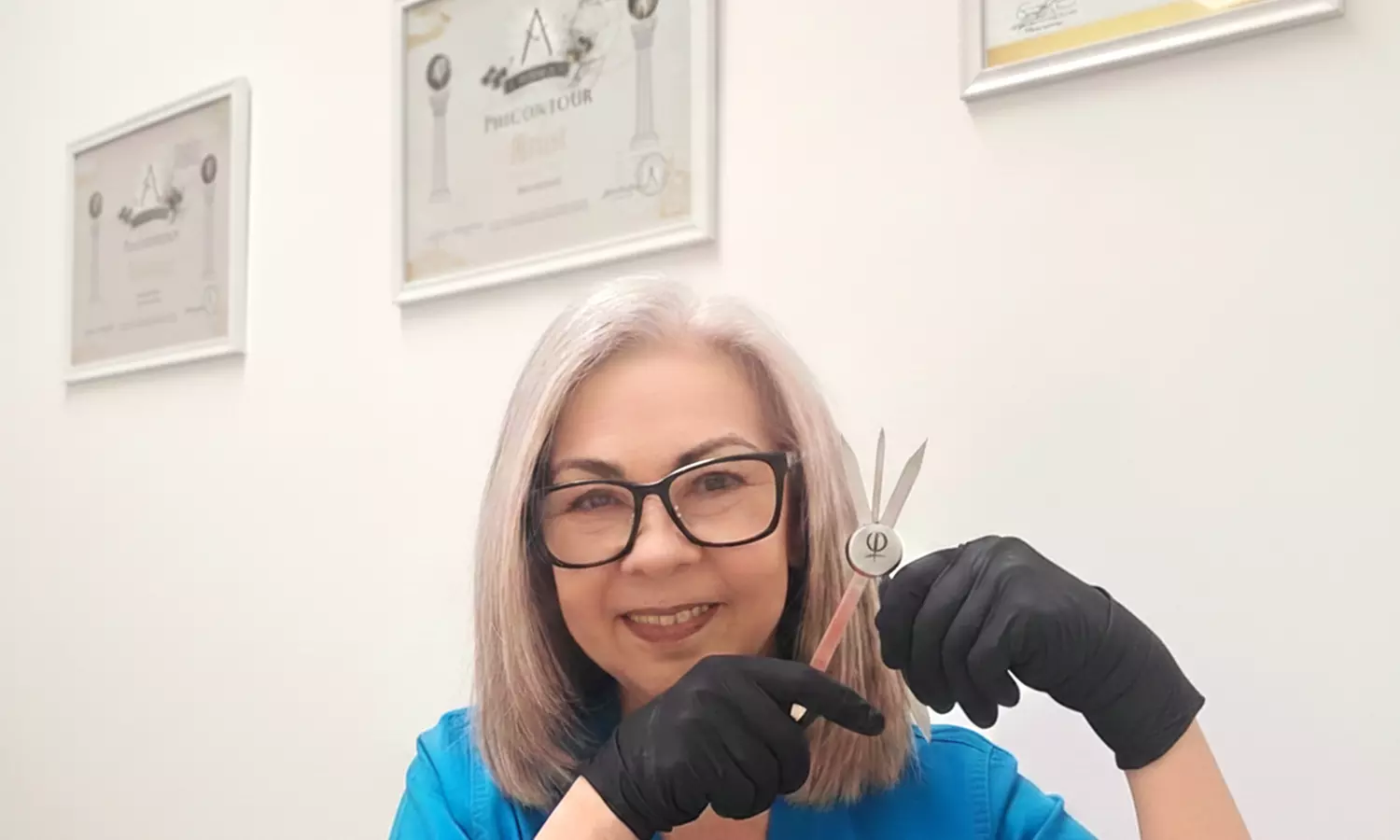 Extensiones de pestañas pelo a pelo con acabado a elegir para 1