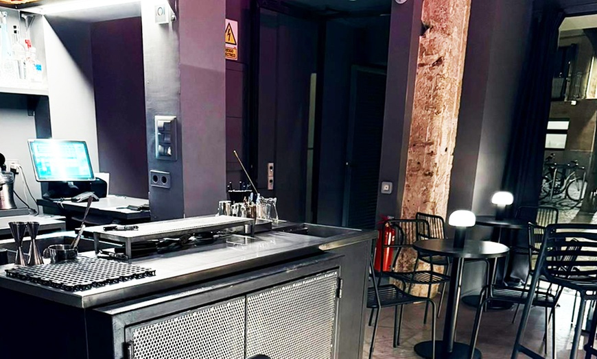 Image 5: Masterclass de cócteles con degustación y picoteo para 1 o 2 personas