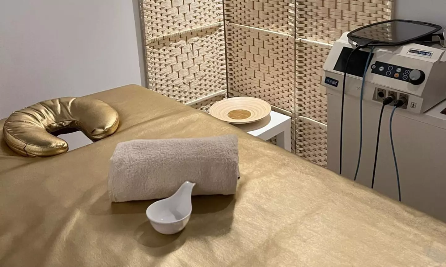 Masaje en pareja de 30 o 60 minutos con opción a bebida y bombones