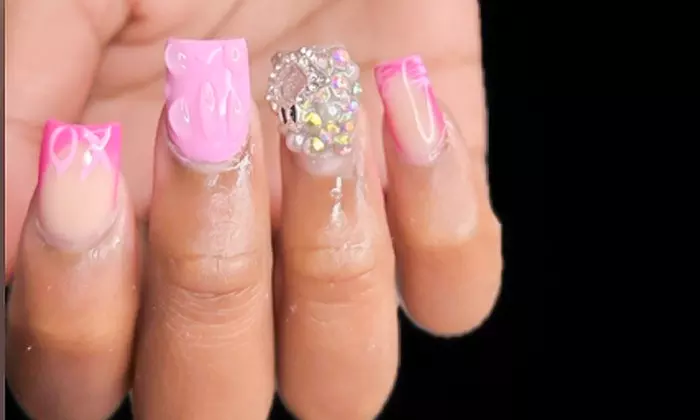 Gel/ Classic Mani-Pedi Combo for a Lasting Shine