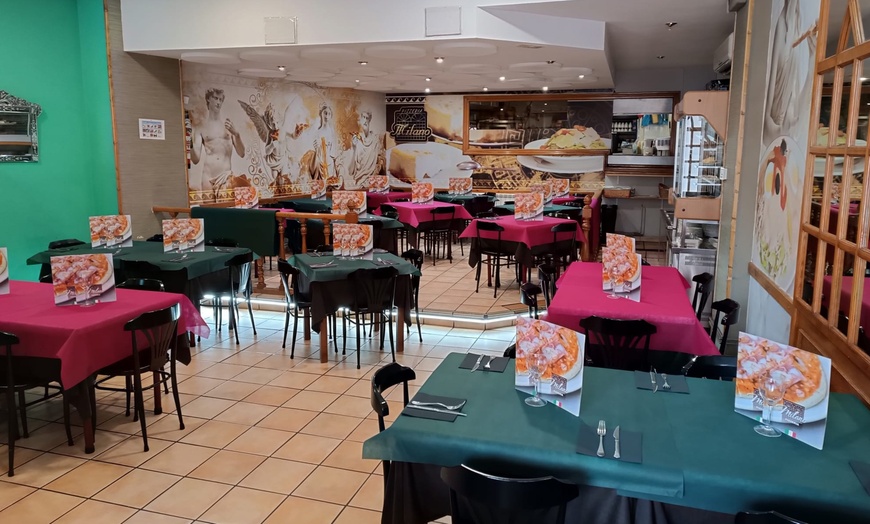 Image 7: De Italia a tu mesa: menú con pizza a compartir para 2 o 4 personas