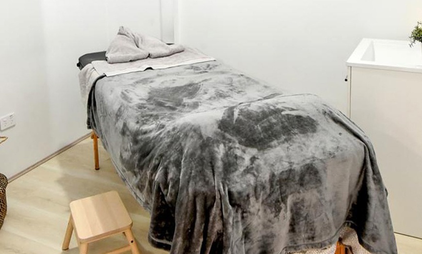 Image 2: 60-Minute Relaxation Massage or Signature Deep Cleansing Facial