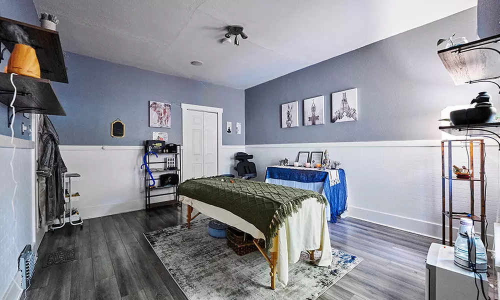 One or Two Sessions: 60 or 90-Minute Massage with Aromatherapy & More