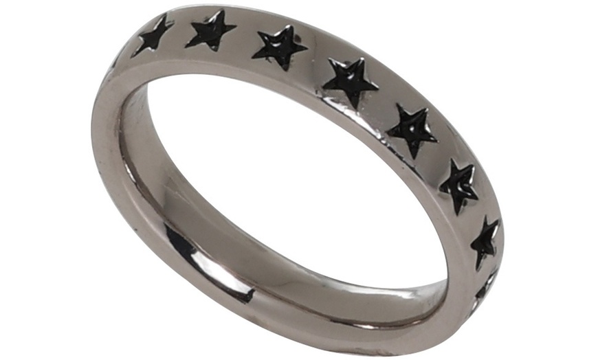 Image 24: Orecchini, collane, portachiavi, bracciali e anelli Nomination