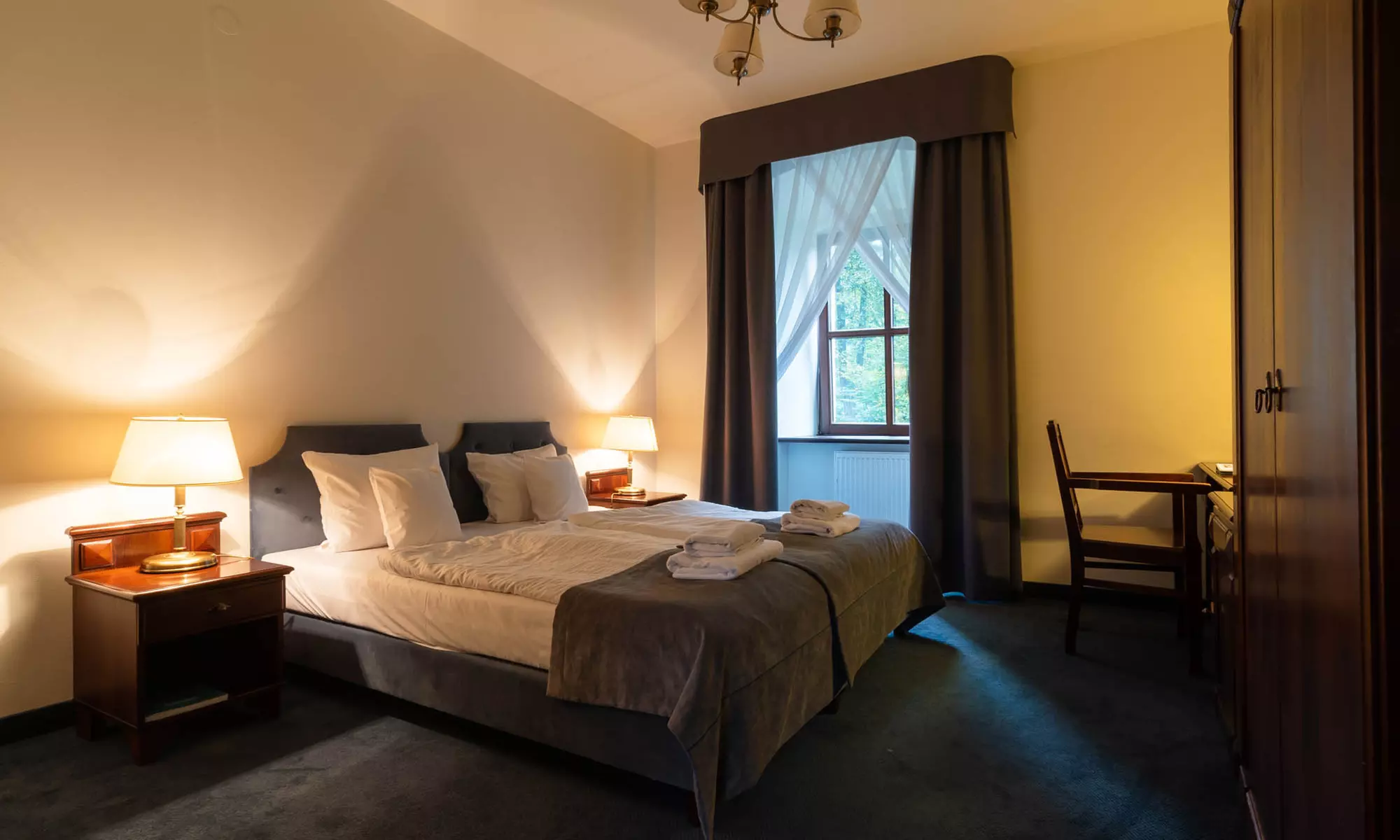 Dolnośląskie: pokój standard z wyżywieniem