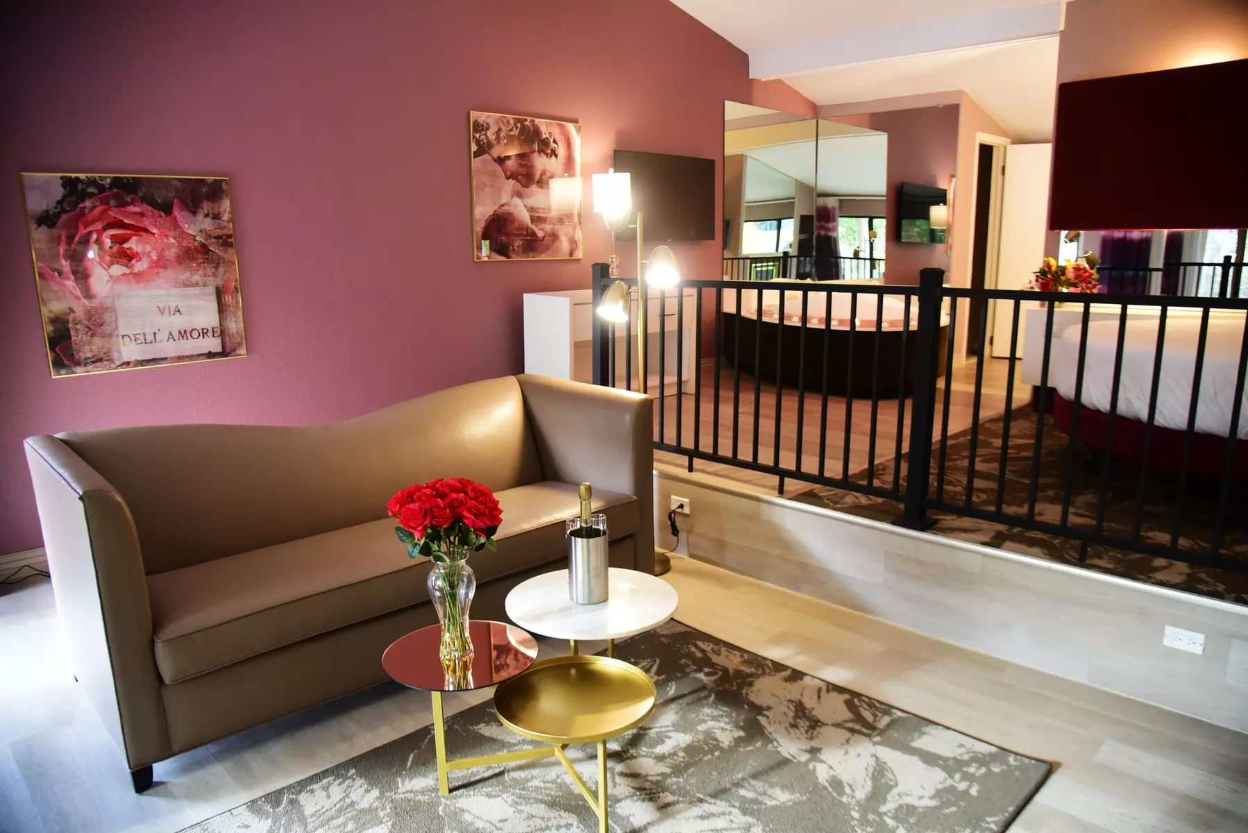 Adults-Only Poconos Resort with w/ Breakfast & Optional Dinner