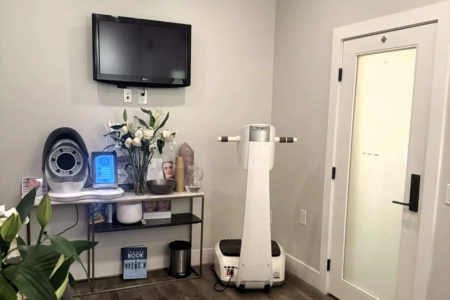 Morpheus8 Face & Neck, Two-Session Option, and Abdomen or Butt Session