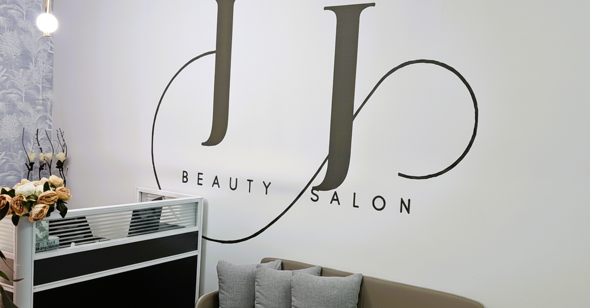 Hair Cut & Wash W Optional Blow Dry, Color For Up To 14 Inches & More Hair Cut & Wash W Optional Blow Dry, Color For Up To 14 Inches & More