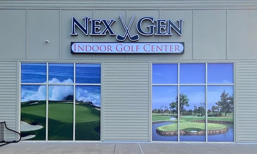 Image 3: Golf Fun Awaits: 30-Minute or One-Hour Weekday or Weekend Bay Rental 