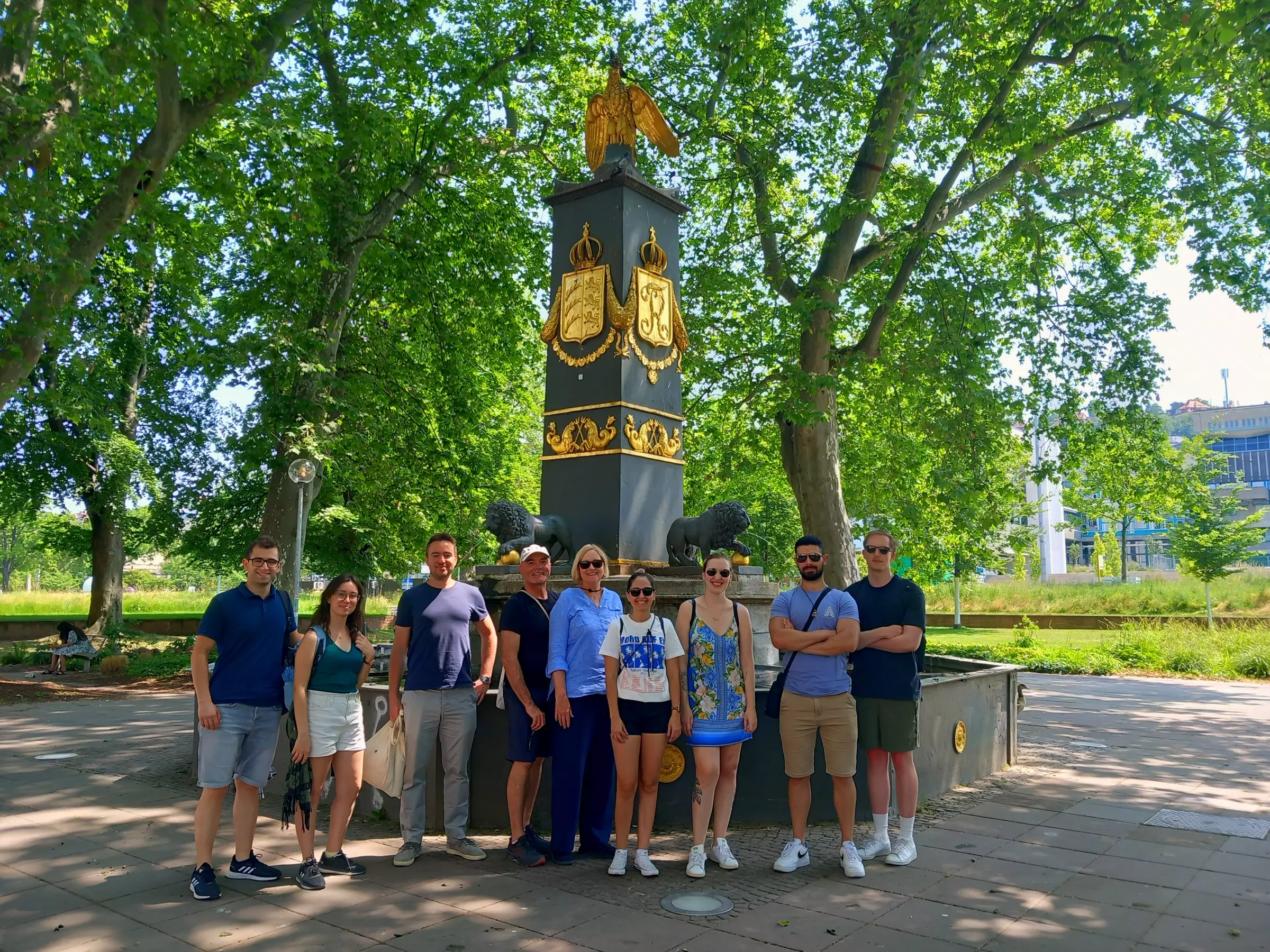 Walking Tour durch Berlin, Köln, Bonn oder Stuttgart für 1 - 6 Pers.
