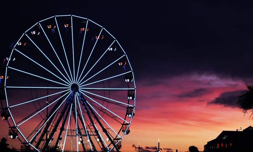 Image 10: Bournemouth: Stay with Breakfast, Tea, Coffee, Cake & Bottle Prosecco	