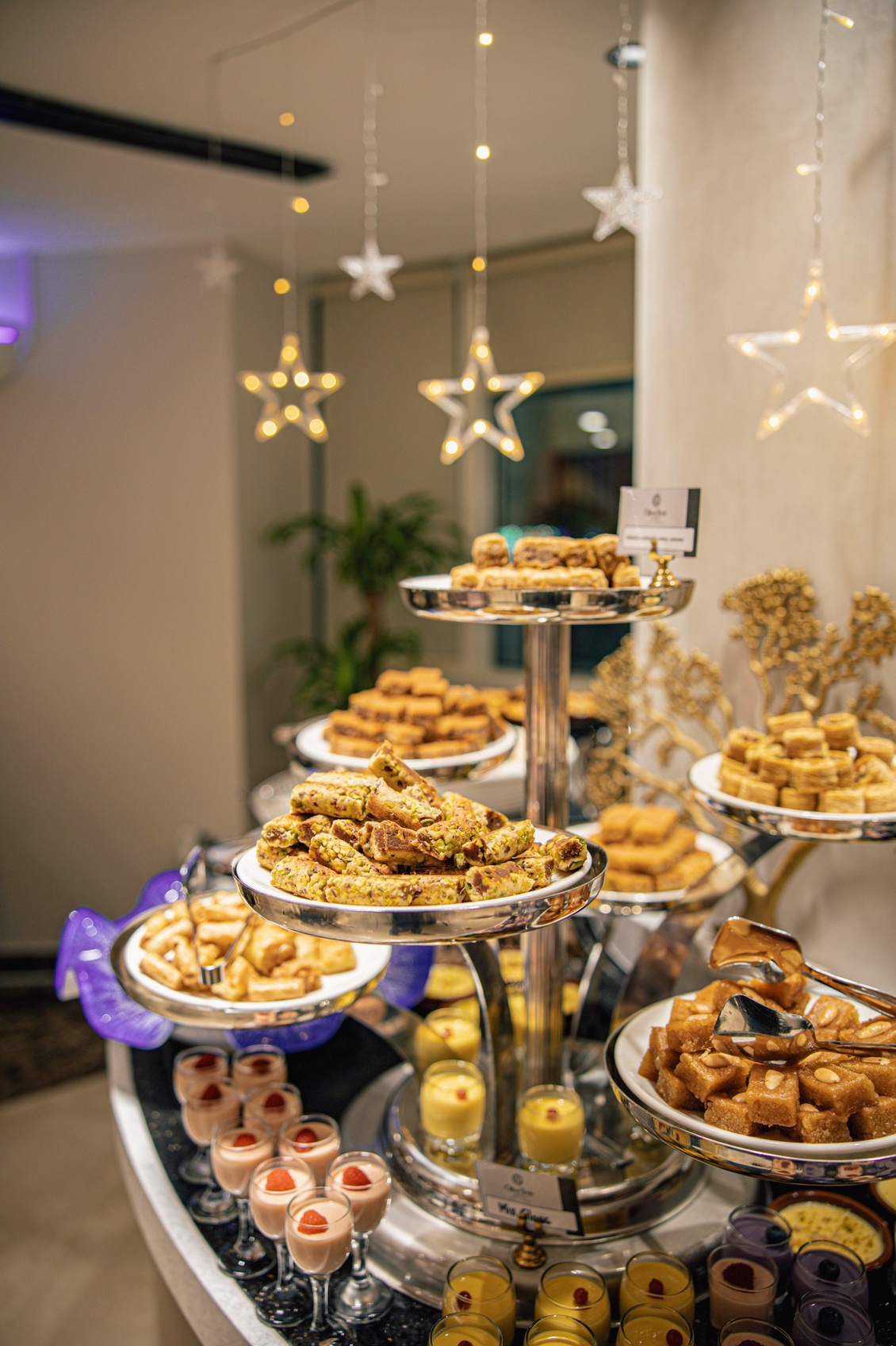 4* Iftar Buffet with Ramadan Beverages for 1 Child or Up to 6 Adults