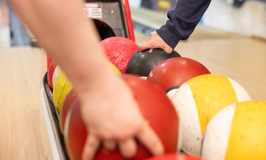 Image 3: Get Ball Rolling: One or Two Games of Bowling for Up to 4 or 6 People