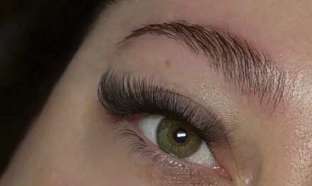 Extension de cils, pose cils à cils - 2h - Queeny Beauty Studio