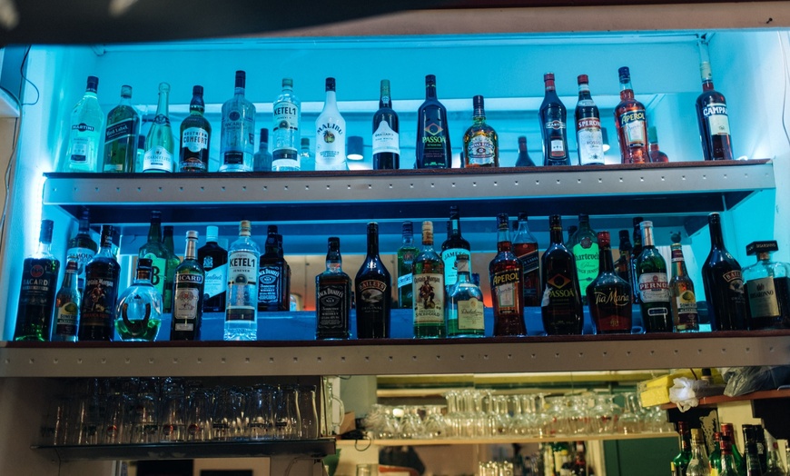 Image 4: Mixed grill met friet en salade