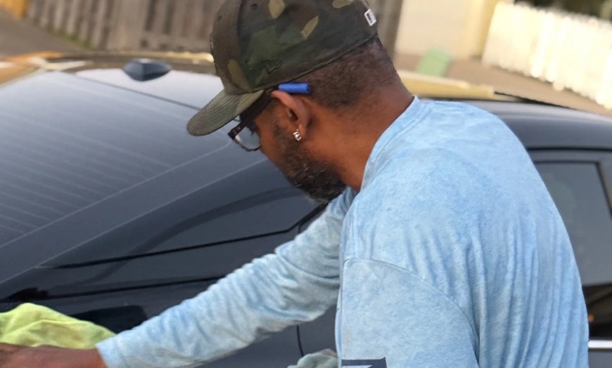 Image 6: Get Full Interior & Exterior Car Detail for Sedan, SUV, Truck/XL/Van 