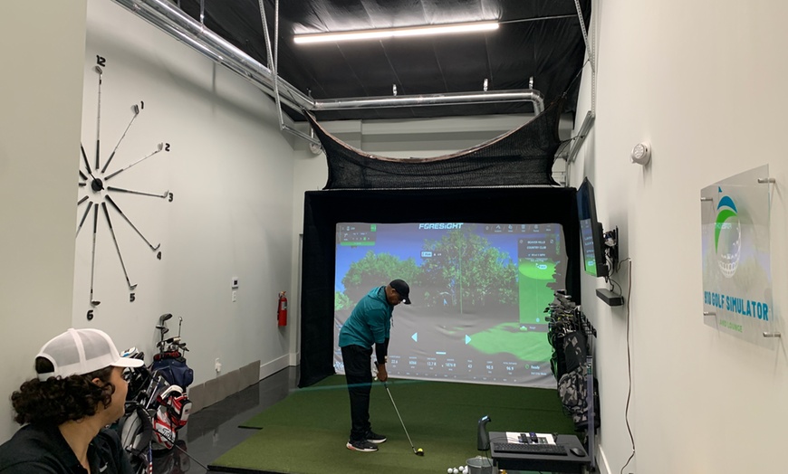 Image 6: Golf Anytime with a Golf Simulator Rental